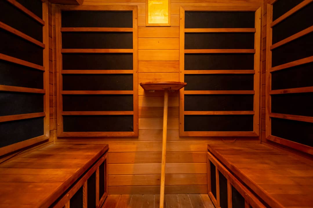 Body Massage & Waxing